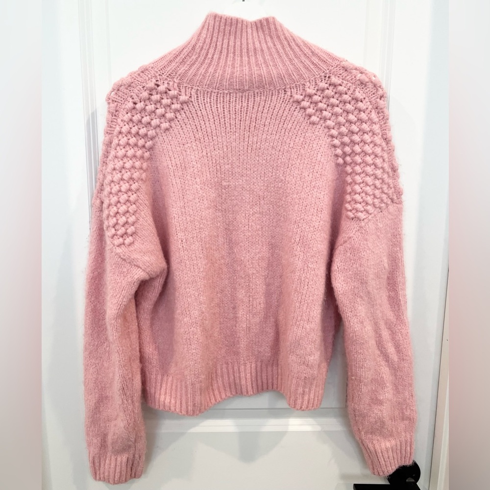 Free People Bradley Turtleneck Pullover Sweater Baby Pink Color Women’s Size M - Picture 8 of 12